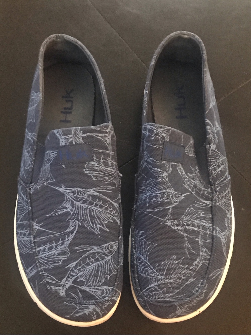 Huk Men's Navy Slip-On Loafers W Fish size 11